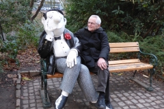 Peter mit Loriot Figur 2018